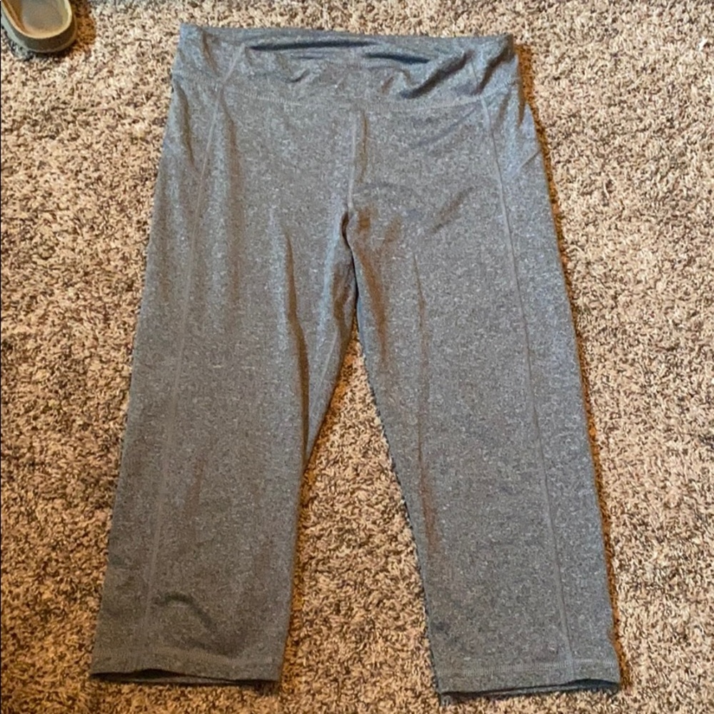 Aeropostale brand grey leggings